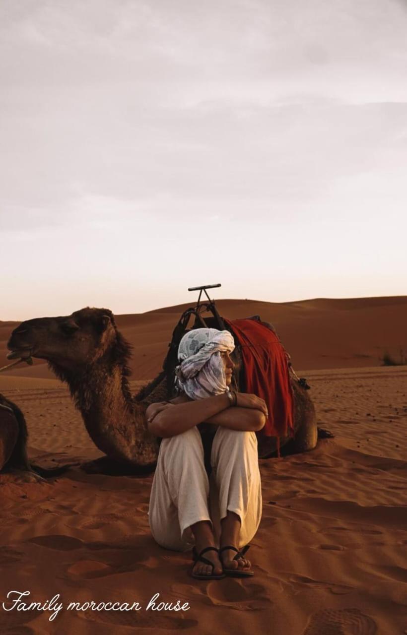 Family Moroccan House Merzouga Eksteriør billede